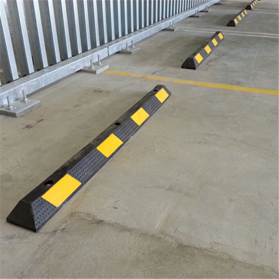 Rubber-Car-Parking-Safety-Wheel-Stopper-with-Yellow-Reflector